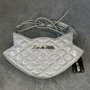 BNWT Lux de Ville Silver Glitter Kitty Cat Crossbody Purse with Dust Bag
